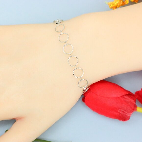 "Elegant & Trendy Bracelet, A Perfect Gift for Women, Thoughtful, EVCH1830 - Picture 4 of 10